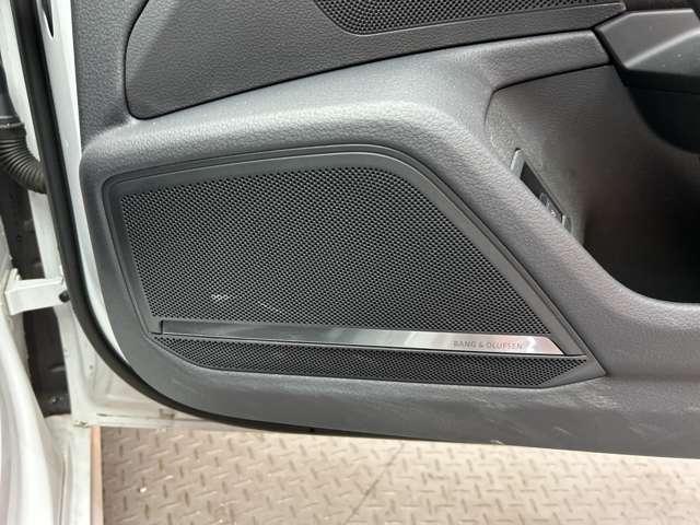 Ａ７スポーツバック ５５ＴＦＳＩクワトロ　Ｓライン　ＡＣＣ　黒革シート　ＯＰ２１インチＡＷ　マトリクスＬＥＤヘッドライト　バーチャルコックピット　純正ナビ　３６０°カメラ　アダプティブドライビングアシスト　レーンアシスト　サイドアシスト　ドラレコ（33枚目）