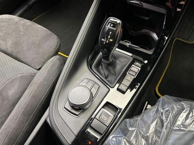 Ｘ２ ｘＤｒｉｖｅ　２０ｉ　ＭスポーツＸ　アドバンスドアクティブセーフティＰＫＧ　デビューＰＫＧ　ワンオーナー　ＡＣＣ　ＨＵＤ　純正ナビ　バックカメラ　パワーシート　シートヒーター　電動リアゲート　コンフォートアクセス　ドラレコ　ＥＴＣ（15枚目）