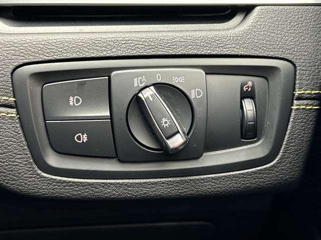 Ｘ２ ｘＤｒｉｖｅ　２０ｉ　ＭスポーツＸ　アドバンスドアクティブセーフティＰＫＧ　デビューＰＫＧ　ワンオーナー　ＡＣＣ　ＨＵＤ　純正ナビ　バックカメラ　パワーシート　シートヒーター　電動リアゲート　コンフォートアクセス　ドラレコ　ＥＴＣ（29枚目）