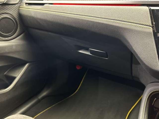 Ｘ２ ｘＤｒｉｖｅ　２０ｉ　ＭスポーツＸ　アドバンスドアクティブセーフティＰＫＧ　デビューＰＫＧ　ワンオーナー　ＡＣＣ　ＨＵＤ　純正ナビ　バックカメラ　パワーシート　シートヒーター　電動リアゲート　コンフォートアクセス　ドラレコ　ＥＴＣ（40枚目）