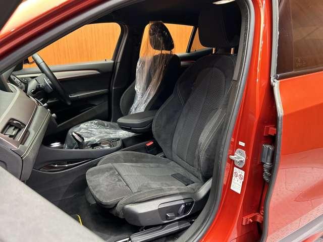 Ｘ２ ｘＤｒｉｖｅ　２０ｉ　ＭスポーツＸ　アドバンスドアクティブセーフティＰＫＧ　デビューＰＫＧ　ワンオーナー　ＡＣＣ　ＨＵＤ　純正ナビ　バックカメラ　パワーシート　シートヒーター　電動リアゲート　コンフォートアクセス　ドラレコ　ＥＴＣ（45枚目）