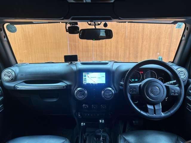 �k�h�a�d�q�`�k�`�́A�A���ԑI�т̐V���ȃX�^�C�����Ă���C���|�[�g�E�Z���N�g�E�u�����h�ł��B�I�[�i�[�l�ƂȂ�����N���}���璼�ڊ����銴������ɂ����A�ŗǂ̈��Ƃ̏o����R�[�f�B�l�[�g�������܂��B