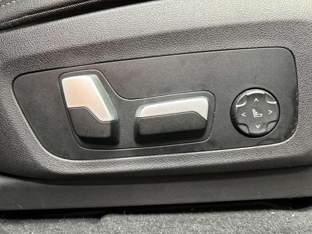 Ｘ４ ｘＤｒｉｖｅ　２０ｄ　Ｍスポーツ　ＡＣＣ　黒革シート　ベンチレーション　シートヒーター　パワーシート　純正ナビ　３６０°カメラ　ＨＵＤ　電動リアゲート　ＬＤＷ　ＬＣＷ　コンフォートアクセス　ワイヤレスチャージング　ＥＴＣ（29枚目）