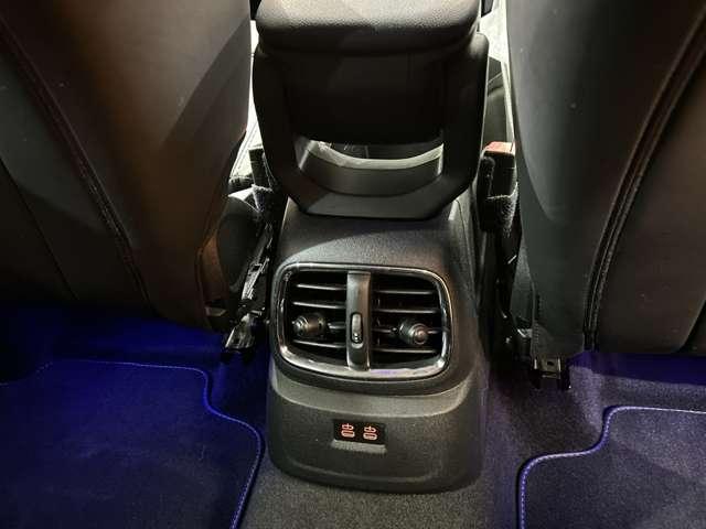 ＭＩＮＩ クーパーＳＤ　クロスオーバー　オール４　黒革　シートヒーター　メモリーパワーシート　ＡＣＣ　純正ナビ　バックカメラ　パーキングアシスト　ＬＥＤヘッドライト　オートライト　電動リアゲート　ドライブレコーダー　ＰＤＣ　電動パーキングブレーキ（40枚目）