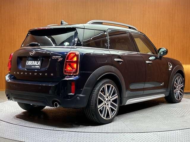 ＭＩＮＩ クーパーＳＤ　クロスオーバー　オール４　黒革　シートヒーター　メモリーパワーシート　ＡＣＣ　純正ナビ　バックカメラ　パーキングアシスト　ＬＥＤヘッドライト　オートライト　電動リアゲート　ドライブレコーダー　ＰＤＣ　電動パーキングブレーキ（59枚目）