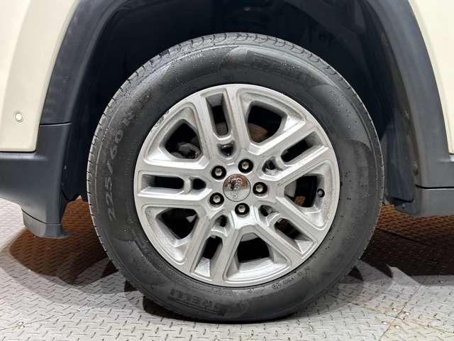 ジープ・コンパス 　ＡＣＣ　純正ナビ　バックカメラ　ＥＴＣ　スマートキー　レーンアシスト　パーキングアシスト　パークセンサー　ツートンカラー　衝突被害軽減ブレーキ　ブラインドスポット　フロントフォグランプ（57枚目）