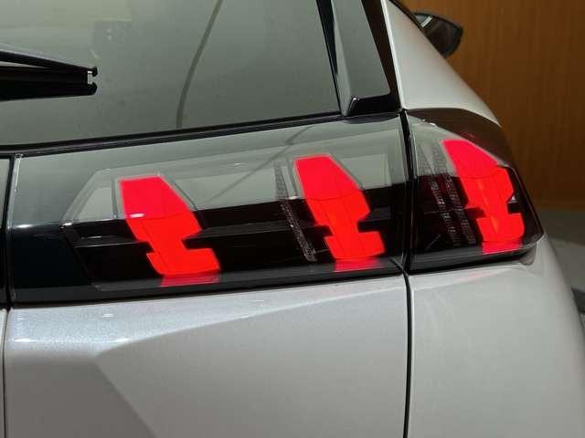 �a�l�v�A�����Z�f�X�A�A�E�f�B�Ƃ������h�C�c�̃v���~�A���u�����h���͂��߂Ƃ����A�e��A���ԃu�����h�𓯎��ɔ�r���邱�Ƃ��ł��܂��B