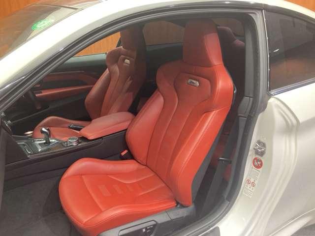 Ｍ４ Ｍ４クーペ　ＯＰ鍛造１９インチＡＷ　カーボンダイバー製ルーフ　純正ナビ　バックカメラ　赤革　シートヒーター　メモリーパワーシート　ＰＤＣ　クルーズコントロール　　パドルシフト　ＥＴＣ　ＬＥＤヘッドライト（32枚目）