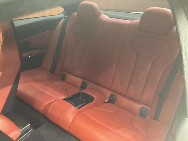 Ｍ４ Ｍ４クーペ　ＯＰ鍛造１９インチＡＷ　カーボンダイバー製ルーフ　純正ナビ　バックカメラ　赤革　シートヒーター　メモリーパワーシート　ＰＤＣ　クルーズコントロール　　パドルシフト　ＥＴＣ　ＬＥＤヘッドライト（33枚目）