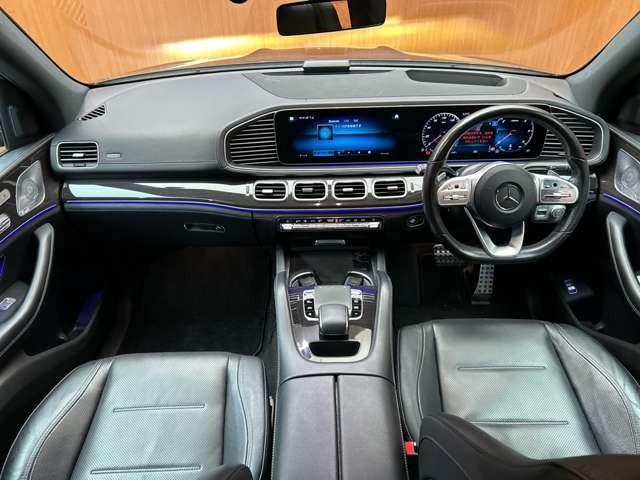 �k�h�a�d�q�`�k�`�́A�A���ԑI�т̐V���ȃX�^�C�����Ă���C���|�[�g�E�Z���N�g�E�u�����h�ł��B�I�[�i�[�l�ƂȂ�����N���}���璼�ڊ����銴������ɂ����A�ŗǂ̈��Ƃ̏o����R�[�f�B�l�[�g�������܂��B