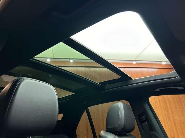 ���̒m�����������R�[�f�B�l�[�^�[���A���q�l�ɂ҂�����̂��Ԃ�����Ă������Ă��������܂��B���C�y�ɂ�������肭�������܂��B