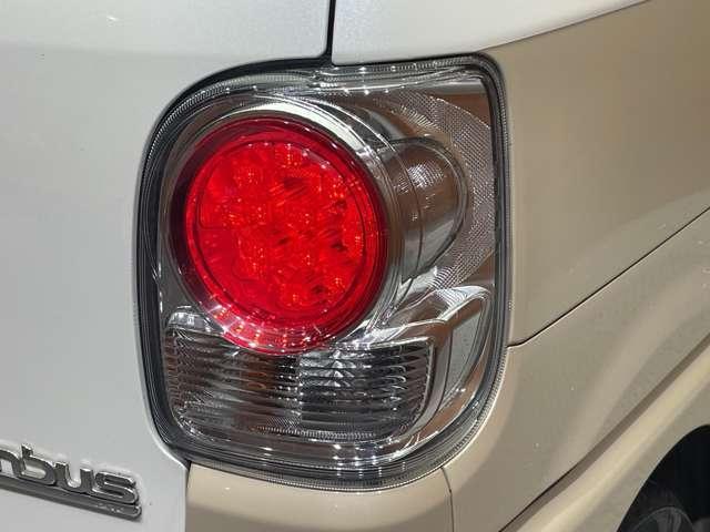 ムーヴキャンバス Ｇメイクアップ　ＳＡＩＩＩ　ナビ　ＴＶ　全方位カメラ　Ｂｌｕｅｔｏｏｔｈ接続　両側パワースライドドア　ＬＥＤヘッドライト　オートライト　プッシュスタート　オートハイビーム　スマートアシスト３　衝突軽減ブレーキ　車線逸脱警報ＥＴＣ（50枚目）