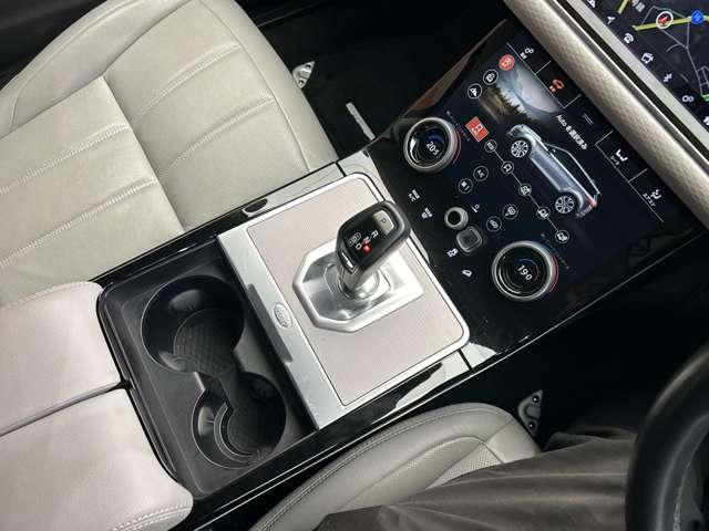 レンジローバーイヴォーク Ｓ　ＡＣＣ　純正ナビ　バックカメラ　白革シート　パワーシート　シートヒーター　デジタルメーター　衝突被害軽減ブレーキ　レーンアシスト　電動リアゲート　オートライト　ＥＴＣ　コーナーセンサー（14枚目）