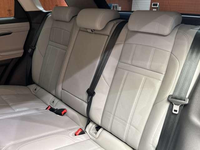 レンジローバーイヴォーク Ｓ　ＡＣＣ　純正ナビ　バックカメラ　白革シート　パワーシート　シートヒーター　デジタルメーター　衝突被害軽減ブレーキ　レーンアシスト　電動リアゲート　オートライト　ＥＴＣ　コーナーセンサー（36枚目）