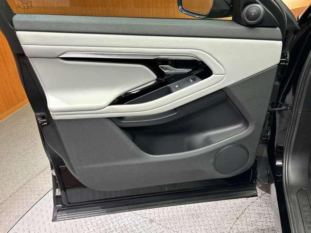 レンジローバーイヴォーク Ｓ　ＡＣＣ　純正ナビ　バックカメラ　白革シート　パワーシート　シートヒーター　デジタルメーター　衝突被害軽減ブレーキ　レーンアシスト　電動リアゲート　オートライト　ＥＴＣ　コーナーセンサー（38枚目）