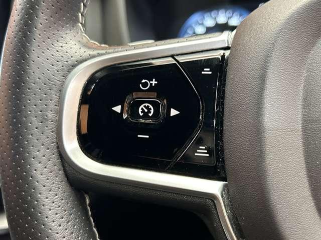 ＸＣ６０ Ｄ４　ＡＷＤ　Ｒデザイン　ＡＣＣ　半革シート　純正ナビ　地デジＴＶ　　３６０°カメラ　Ｂｌｕｅｔｏｏｔｈ接続　電動シート　シートヒーター　自動駐車　パドルシフト　電動リアゲート　ＬＥＤヘッドライト　衝突軽減Ｂ　ＢＳＭ　ＬＫＡ（22枚目）