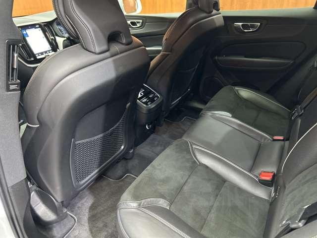 ＸＣ６０ Ｄ４　ＡＷＤ　Ｒデザイン　ＡＣＣ　半革シート　純正ナビ　地デジＴＶ　　３６０°カメラ　Ｂｌｕｅｔｏｏｔｈ接続　電動シート　シートヒーター　自動駐車　パドルシフト　電動リアゲート　ＬＥＤヘッドライト　衝突軽減Ｂ　ＢＳＭ　ＬＫＡ（39枚目）