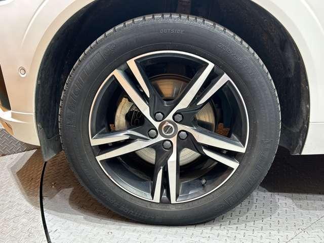 ＸＣ６０ Ｄ４　ＡＷＤ　Ｒデザイン　ＡＣＣ　半革シート　純正ナビ　地デジＴＶ　　３６０°カメラ　Ｂｌｕｅｔｏｏｔｈ接続　電動シート　シートヒーター　自動駐車　パドルシフト　電動リアゲート　ＬＥＤヘッドライト　衝突軽減Ｂ　ＢＳＭ　ＬＫＡ（61枚目）