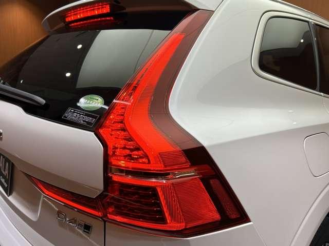 ＸＣ６０ Ｄ４　ＡＷＤ　Ｒデザイン　ＡＣＣ　半革シート　純正ナビ　地デジＴＶ　　３６０°カメラ　Ｂｌｕｅｔｏｏｔｈ接続　電動シート　シートヒーター　自動駐車　パドルシフト　電動リアゲート　ＬＥＤヘッドライト　衝突軽減Ｂ　ＢＳＭ　ＬＫＡ（62枚目）