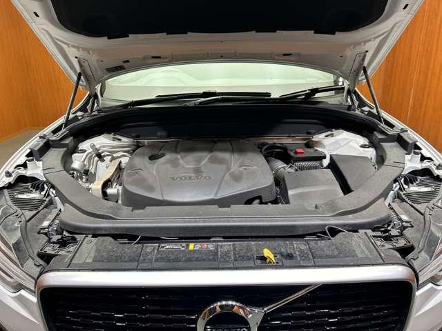 ＸＣ６０ Ｄ４　ＡＷＤ　Ｒデザイン　ＡＣＣ　半革シート　純正ナビ　地デジＴＶ　　３６０°カメラ　Ｂｌｕｅｔｏｏｔｈ接続　電動シート　シートヒーター　自動駐車　パドルシフト　電動リアゲート　ＬＥＤヘッドライト　衝突軽減Ｂ　ＢＳＭ　ＬＫＡ（65枚目）