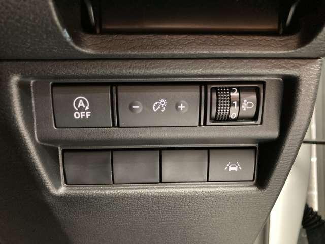 トライトン ＧＳＲ　純正ナビ　３６０°カメラ　黒革シート　パワーシート　シートヒーター　ステアリングヒーター　レーダークルーズコントロール　レーンアシスト　アイドリングストップ　ＬＥＤヘッドライト　オートライト　ＥＴＣ（21枚目）