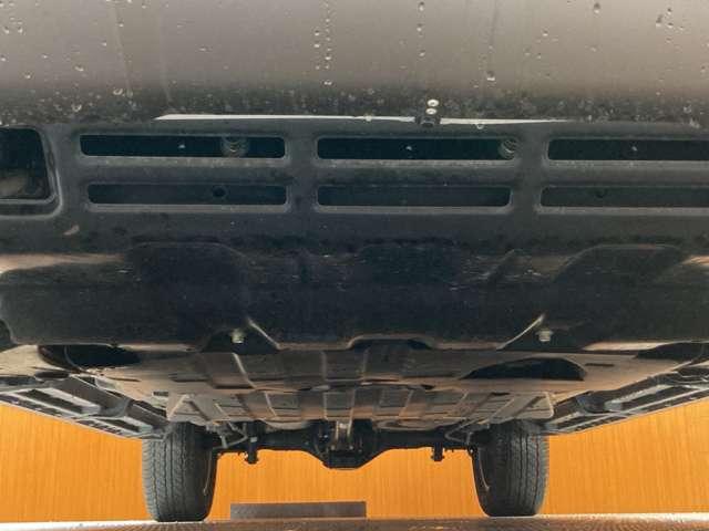 トライトン ＧＳＲ　純正ナビ　３６０°カメラ　黒革シート　パワーシート　シートヒーター　ステアリングヒーター　レーダークルーズコントロール　レーンアシスト　アイドリングストップ　ＬＥＤヘッドライト　オートライト　ＥＴＣ（56枚目）