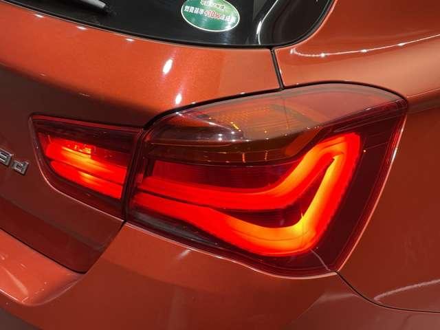 1シリーズ 118d Mスポーツ エディションシャドー アップグレードPKG ACC 黒革シート HDDナビ Bカメラ Bluetooth接続 電動シート シートヒーター LEDヘッドライト ドラレコ コンフォートアクセス PDC 衝突軽減ブレーキ(60枚目)