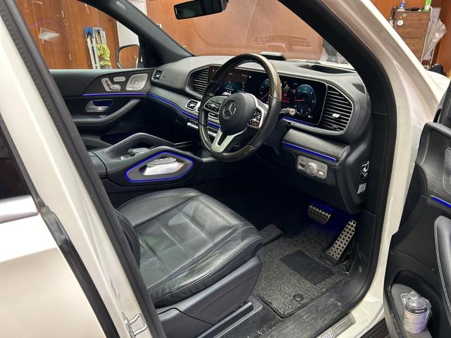 ＧＬＳ ＧＬＳ４００ｄ　４マチック　ＡＭＧライン　パノラマＳＲ　ナビ　３６０°カメラ　ＡＣＣ　ＨＵＤ　リラクゼーション機能　レザーシート　シートヒーター　ベンチレーター　パワーシート　ＬＥＤヘッドライト　ハイビームアシスト　電動リアゲート（4枚目）