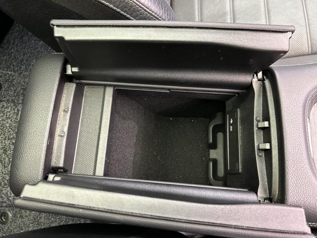 ＧＬＳ ＧＬＳ４００ｄ　４マチック　ＡＭＧライン　パノラマＳＲ　ナビ　３６０°カメラ　ＡＣＣ　ＨＵＤ　リラクゼーション機能　レザーシート　シートヒーター　ベンチレーター　パワーシート　ＬＥＤヘッドライト　ハイビームアシスト　電動リアゲート（16枚目）