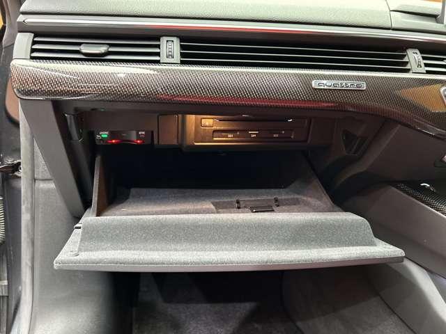 �����X��������q�l�������S�������B���Ђł̍���ɉ����A��O�ҋ@�ւɈϑ����A�ԗ��̊Ӓ���s���Ă���܂��B