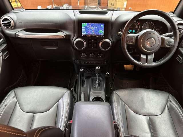 �k�h�a�d�q�`�k�`�́A�A���ԑI�т̐V���ȃX�^�C�����Ă���C���|�[�g�E�Z���N�g�E�u�����h�ł��B�I�[�i�[�l�ƂȂ�����N���}���璼�ڊ����銴������ɂ����A�ŗǂ̈��Ƃ̏o����R�[�f�B�l�[�g�������܂��B