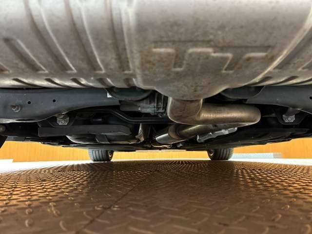 �a�l�v�A�����Z�f�X�A�A�E�f�B�Ƃ������h�C�c�̃v���~�A���u�����h���͂��߂Ƃ����A�e��A���ԃu�����h�𓯎��ɔ�r���邱�Ƃ��ł��܂��B