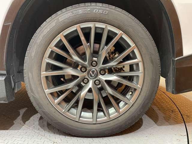 ＲＸ ＲＸ３００　Ｆスポーツ　サンルーフ　赤革シート　パワーシート　シートヒーター　ベンチレーション　レーダークルーズコントロール　ＨＵＤ　ステアリングヒーター　電動リアゲート　衝突被害軽減ブレーキ　レーンアシスト　ドラレコ（65枚目）