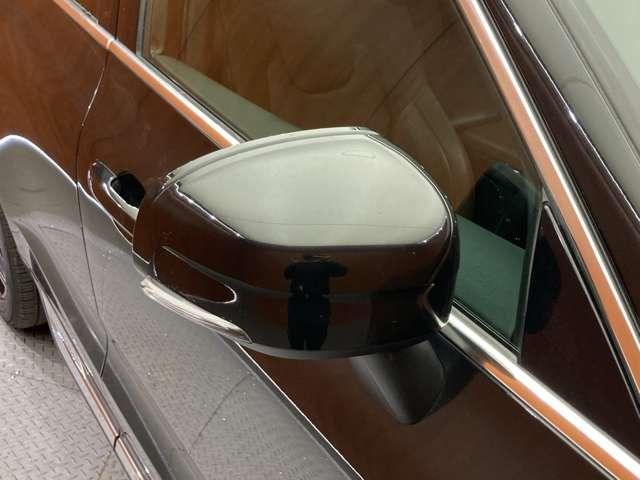 �a�l�v�A�����Z�f�X�A�A�E�f�B�Ƃ������h�C�c�̃v���~�A���u�����h���͂��߂Ƃ����A�e��A���ԃu�����h�𓯎��ɔ�r���邱�Ƃ��ł��܂��B