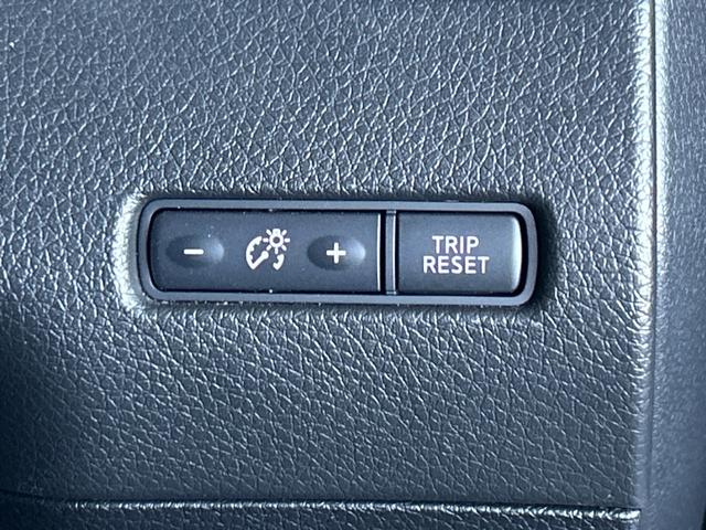 エクストレイル ２０Ｘ　エマージェンシーブレーキパッケージ　当店買取車両　７人乗り　４ＷＤ　純正ナビＭＭ１１５Ｄ－Ｗ　フルセグＴＶ　Ｂｌｕｅｔｏｏｔｈ接続　シートヒーター　純正フロアマット　純正ＡＷ　エマージェンシーブレーキ　ＬＤＷ　　ＥＴＣ　ドラレコ（20枚目）