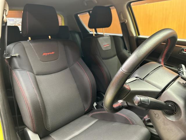 ���̒m�����������R�[�f�B�l�[�^�[���A���q�l�ɂ҂�����̂��Ԃ�����Ă������Ă��������܂��B���C�y�ɂ�������肭�������܂��B