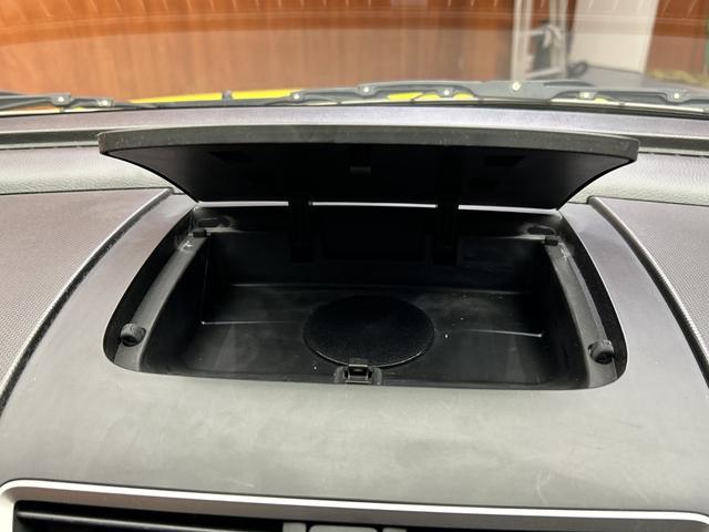 �������̏ꍇ�ł��A�����ԗ��̋��z���T�Z�ł��o�����邱�Ƃ͉\�ł������܂��B�Ԍ��؂����茳�ɁA���s���������m�F�̏エ�₢���킹���������܂��B