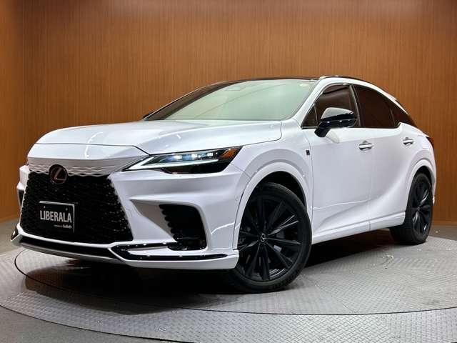 ＲＸ ＲＸ５００ｈ　Ｆスポーツパフォーマンス　パノラマＳＲ　赤半革シート　ベンチレーション　シートヒーター　ＡＣＣ　１４インチ純正ナビ　３６０°ＨＵＤ　デジタルインナーミラー　ステアリングヒーター　電動リアゲート　２１インチ純正ＡＷ　ドラレコ（60枚目）