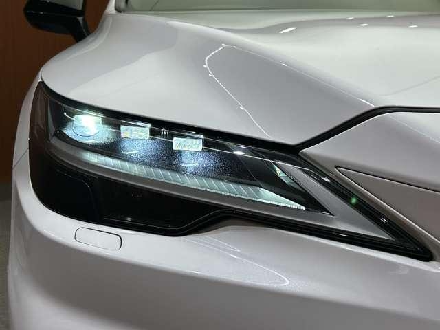 ＲＸ ＲＸ５００ｈ　Ｆスポーツパフォーマンス　パノラマＳＲ　赤半革シート　ベンチレーション　シートヒーター　ＡＣＣ　１４インチ純正ナビ　３６０°ＨＵＤ　デジタルインナーミラー　ステアリングヒーター　電動リアゲート　２１インチ純正ＡＷ　ドラレコ（63枚目）