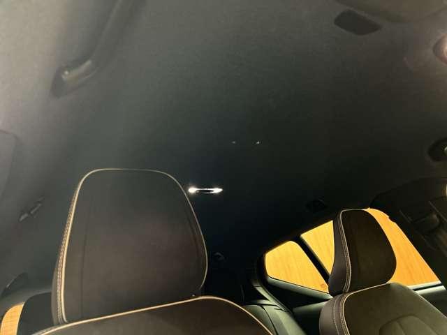 ＸＣ４０ Ｔ４　ＡＷＤ　Ｒデザイン　ＡＣＣ　半革シート　ナビ　ＴＶ　ＣａｒＰｌａｙ　３６０°カメラ　電動シート　シートヒーター　電動リアゲート　ＬＥＤライト　パークアシスト　衝突軽減Ｂ　ＢＳＭ　ＬＫＡ　ドラレコ　ＥＴＣ（31枚目）