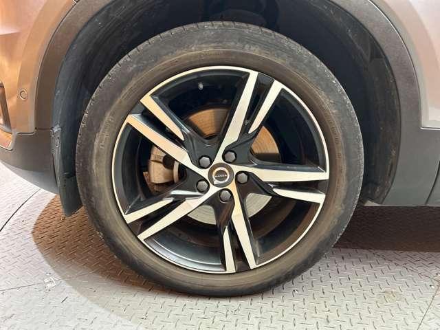 ＸＣ４０ Ｔ４　ＡＷＤ　Ｒデザイン　ＡＣＣ　半革シート　ナビ　ＴＶ　ＣａｒＰｌａｙ　３６０°カメラ　電動シート　シートヒーター　電動リアゲート　ＬＥＤライト　パークアシスト　衝突軽減Ｂ　ＢＳＭ　ＬＫＡ　ドラレコ　ＥＴＣ（61枚目）