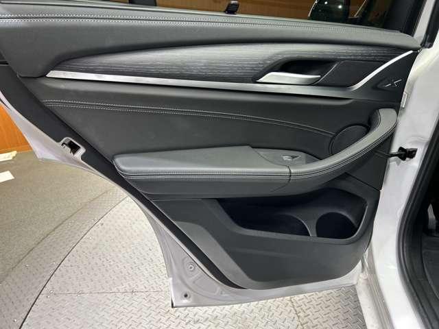 X3 xDrive 20d Mスポーツ パノラマSR 革シート ACC ナビ TV 360° CarPlay Bluetooth接続 前後シートヒーター 電動リアゲート LEDヘッドライト オートハイビーム ワンオーナー アンビエントライト(46枚目)