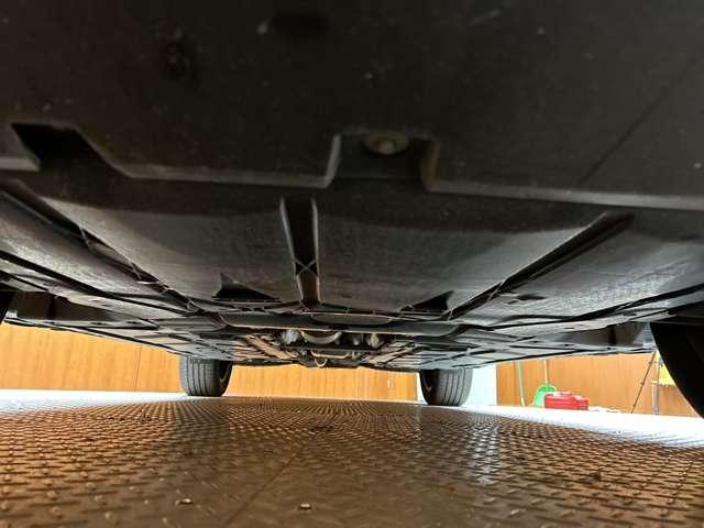 ＧＬＢ ＧＬＢ２００ｄ　４マチック　レザーエクスクルーシブＰＫＧ　パノラマＳＲ　アドバンスドＰＫＧ　ナビゲーションＰＫＧ　白革シート　ＡＣＣ　ＨＵＤ　３６０°カメラ　シートヒーター　ＬＥＤヘッドライト　アンビエントライト　ドラレコ（68枚目）