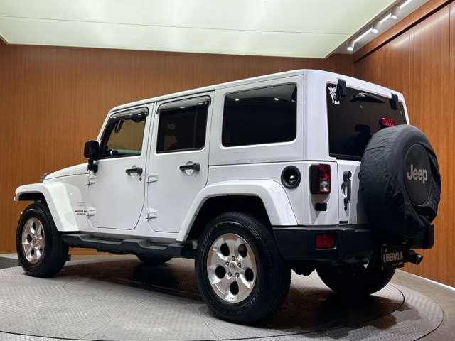 ジープ・ラングラーアンリミテッド サハラ　ワンオーナー　社外フロントバンパー　ナビ　サイドカメラ　クルーズコントロール　キーレス　デジタルインナーミラー　ＥＴＣ　ヒルディセントコントロール　フロントフォグランプ　純正１８インチＡＷ（47枚目）