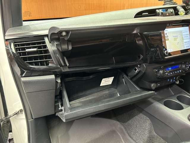 �����X��������q�l�������S�������B