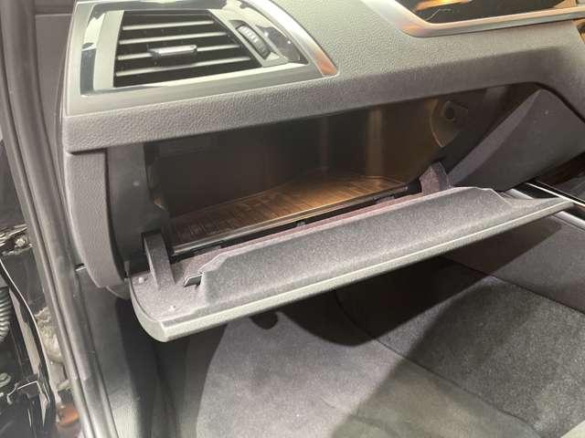 �����X��������q�l�������S�������B