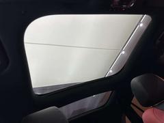 安心してカーライフを始めていただくことが出来るよう、納車前にディーラー整備工場もしくは熟練メカニックが在籍する輸入車専門の整備工場にて点検を行い、必要な整備を実施いたします。 7