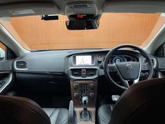 �̣ɣ£ţң��̣��ϡ�͢�������Ӥο����ʥ����������Ƥ��륤��ݡ��ȡ����쥯�ȡ��֥��ɤǤ��������ʡ��ͤȤʤ���������ޤ���ľ�ܴ����봶�������ˤ��������ɤΰ���Ȥνв񤤤򥳡��ǥ��͡��Ȥ������ޤ��� 4