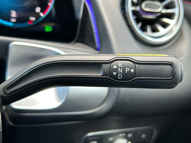 GLB GLB200d 4マチック AMGライン 純正メモリーナビ 全方位カメラ ETC ブラインドスポットモニター LEDライト ハーフレザーシート DNシートヒーター 前後ドライブレコーダー アダプティブクルーズコントロール(20枚目)