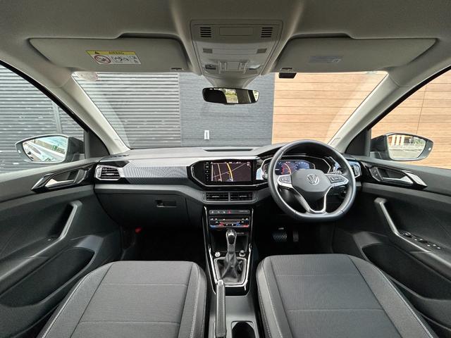 T-クロス TSI スタイル 純正インフォシステム テクノロジーPKG セーフティPKG ディスカバープロPKG デザインPKG デジタルメーター SDナビ BT カープレイ Bカメラ BSM ACC ハーフレザー OP18インチ(14枚目)